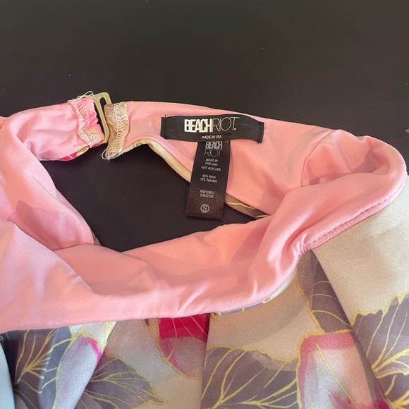 Beach Riot Hibiscus Swim Set - Picture 6 of 9